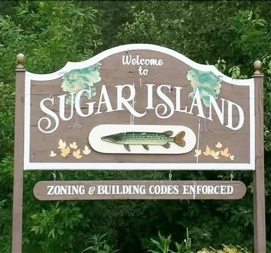 Man arrested on Sugar Island Ferry